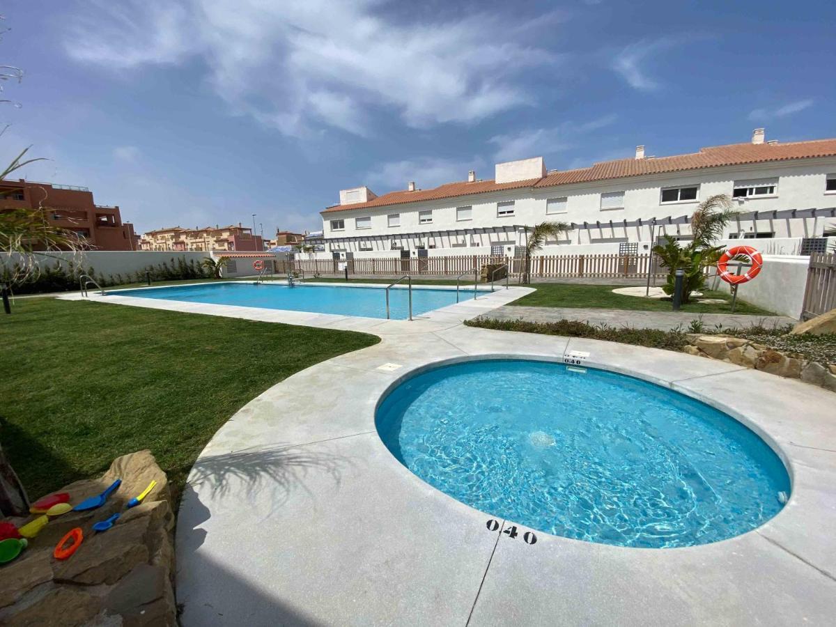 Tarifa Cozy House - Sun, Parking, Wifi, Pool Exterior foto